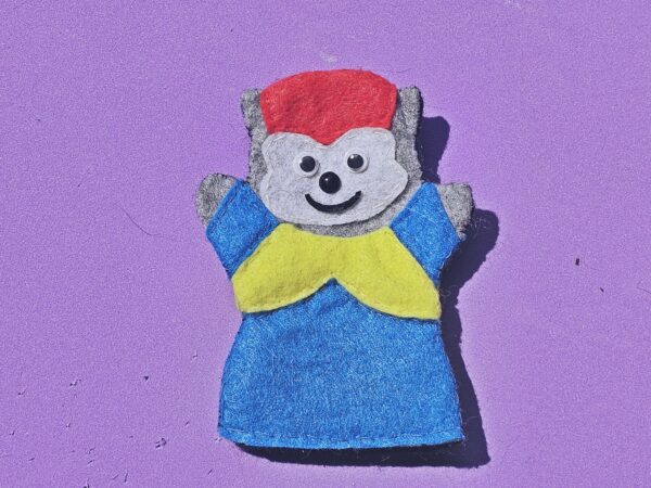Rotkäppchen Fingerpuppe
